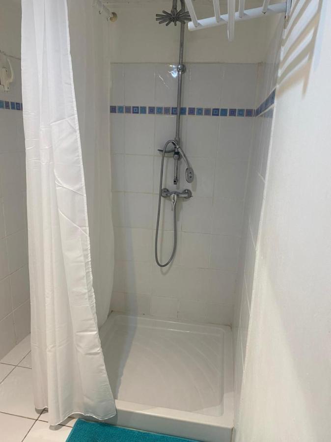 فندق Location Bas De Maison ساينت آن المظهر الخارجي الصورة